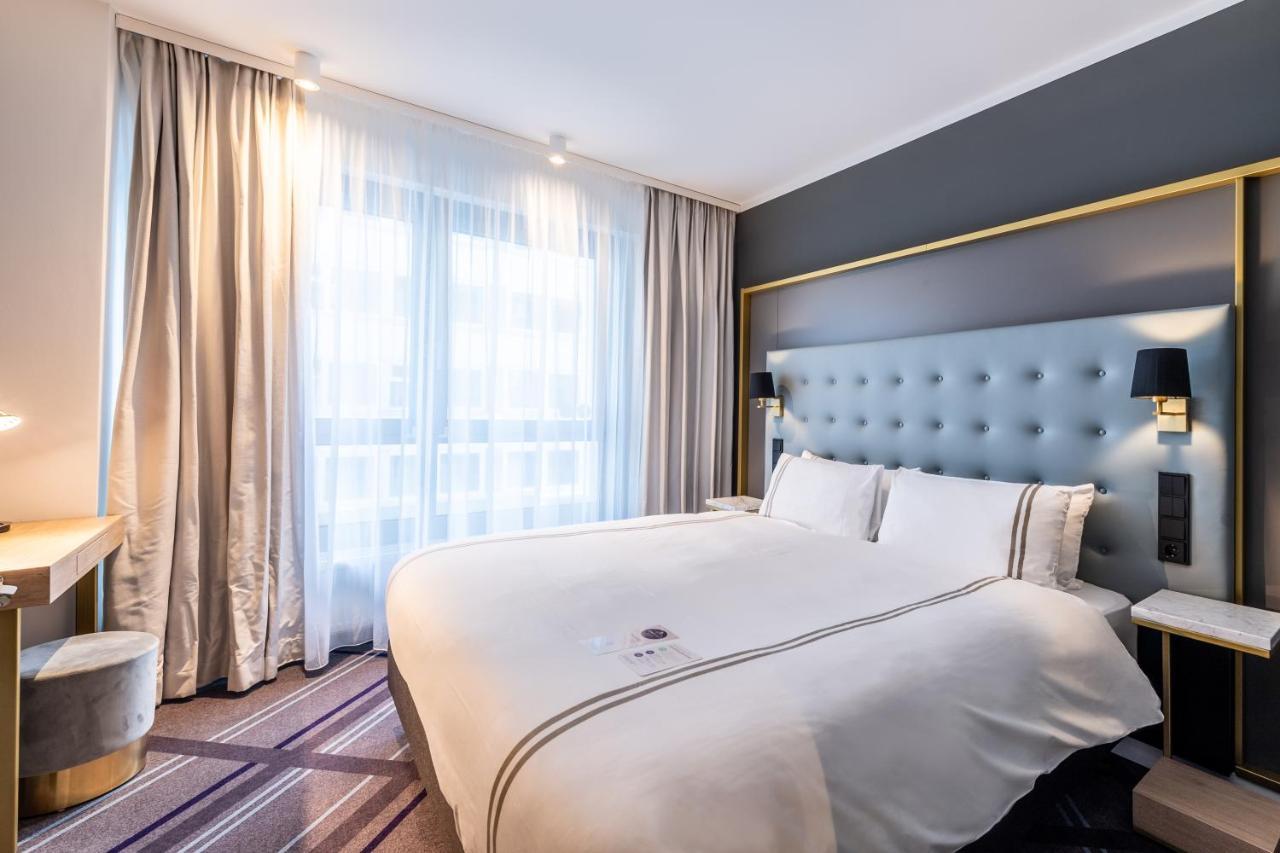 Premier Inn Saarbruecken City Centre Экстерьер фото