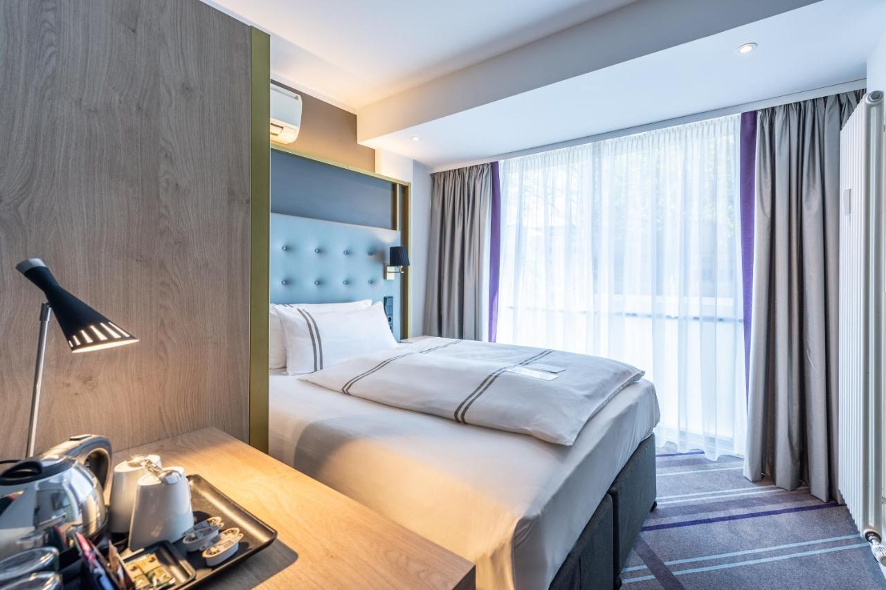 Premier Inn Saarbruecken City Centre Экстерьер фото